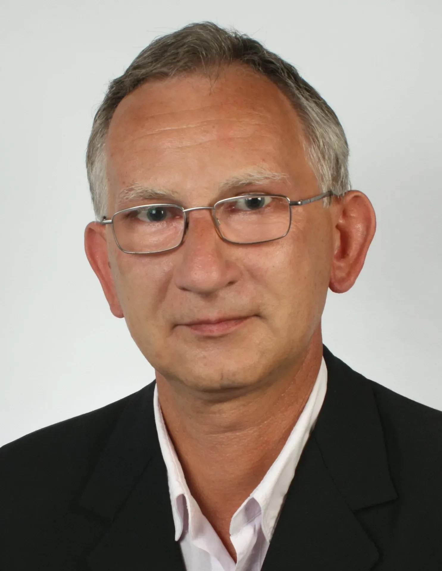 Maciej Wiktor Wiechowski